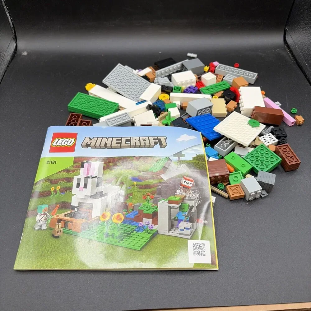 Lego Minecraft 21181 